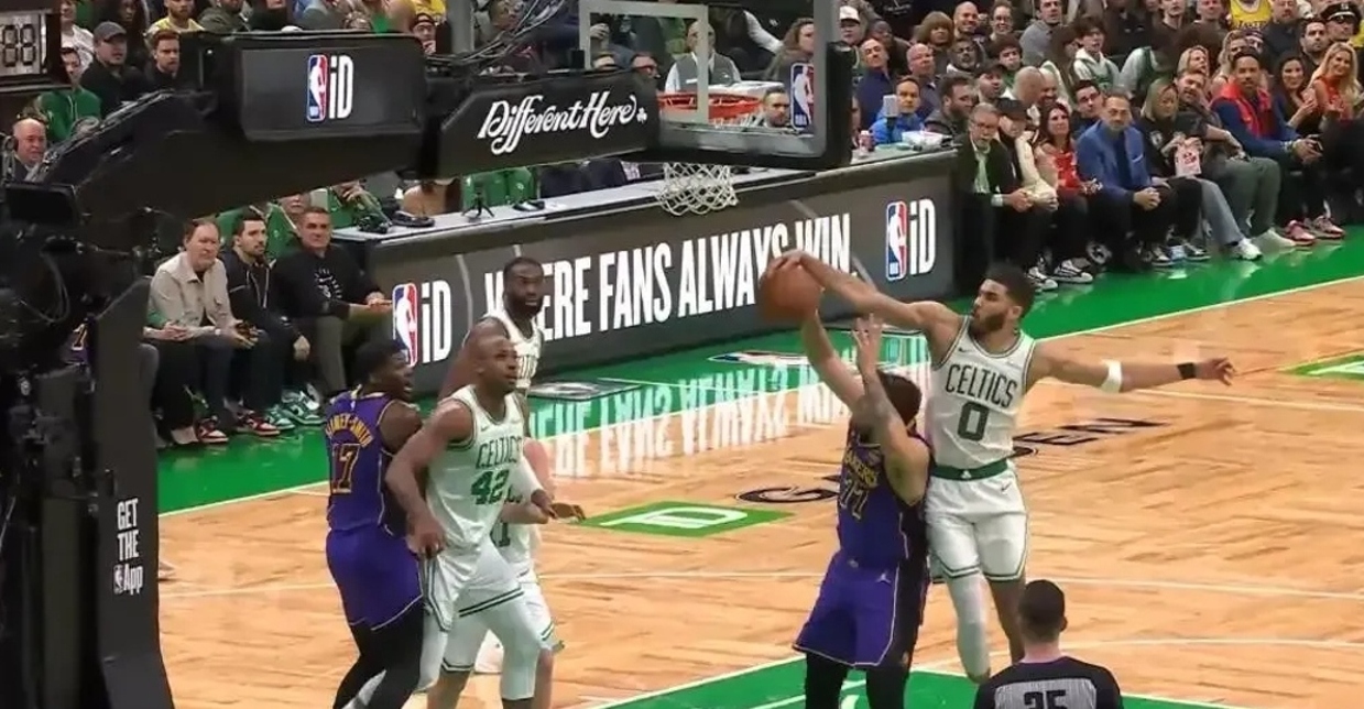 九游娱乐-蒂姆焦点对战，字母哥与80激战独行侠分钟，险胜胜负难料！