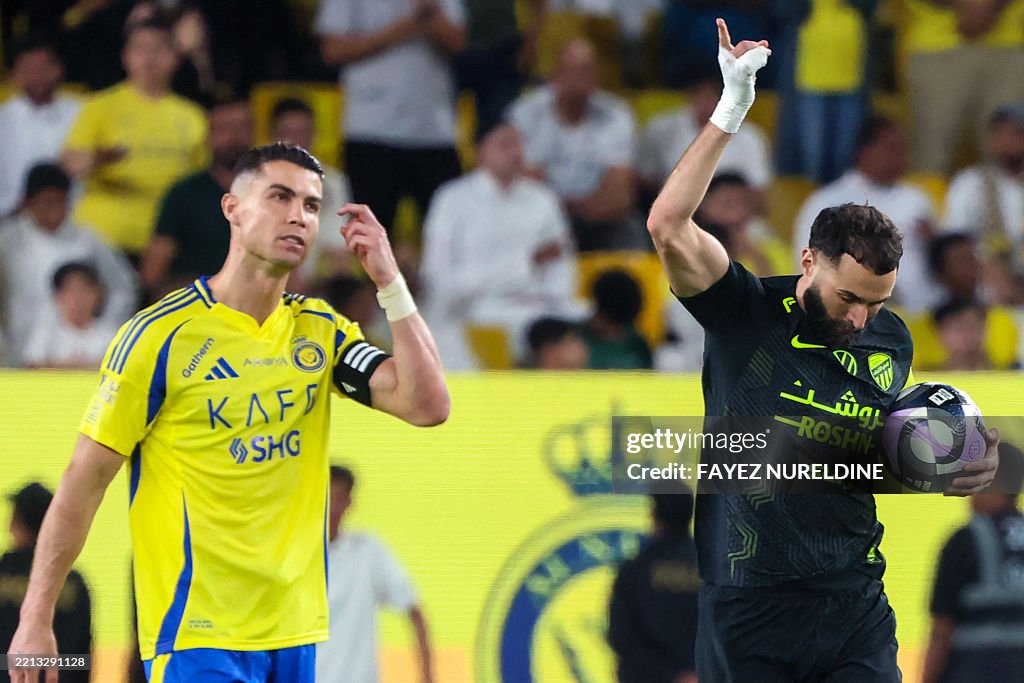 九游体育- c罗面对巴萨绝杀进球 