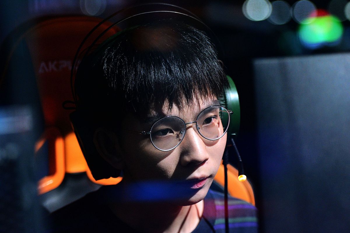 九游体育-关于Faker新星挺进下一轮表现惊艳，TL未来可期！的信息